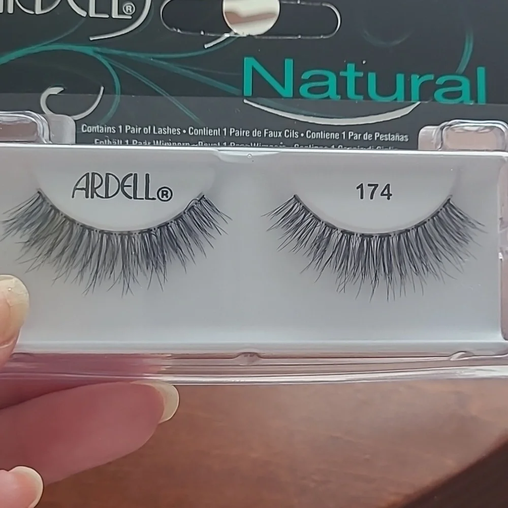 Ardell Lashes Two Sets New
